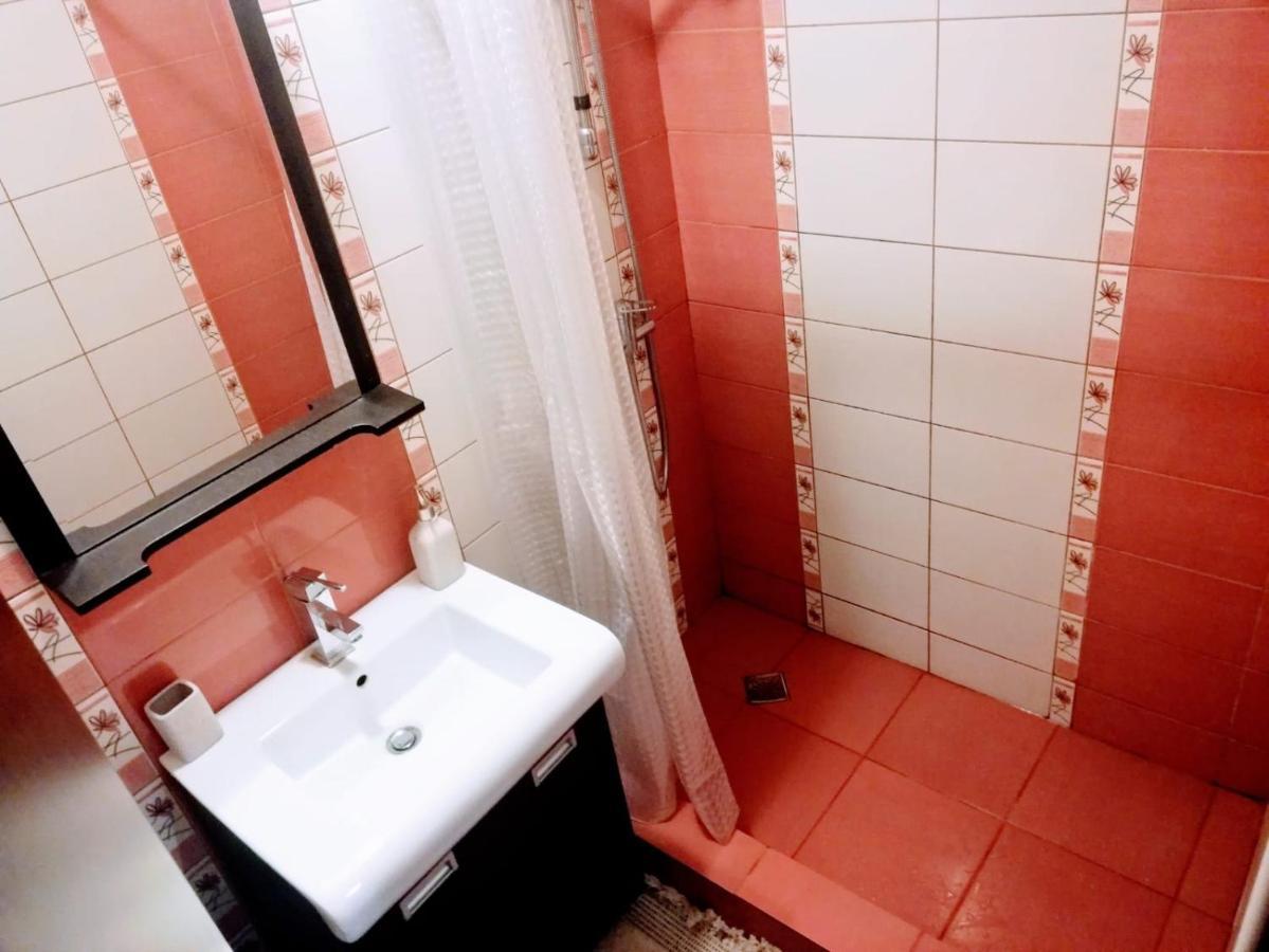 ブカレストUnirea Cozy Studioアパートメント エクステリア 写真